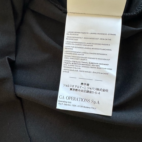 Black T shirt - Picture 4 of 4